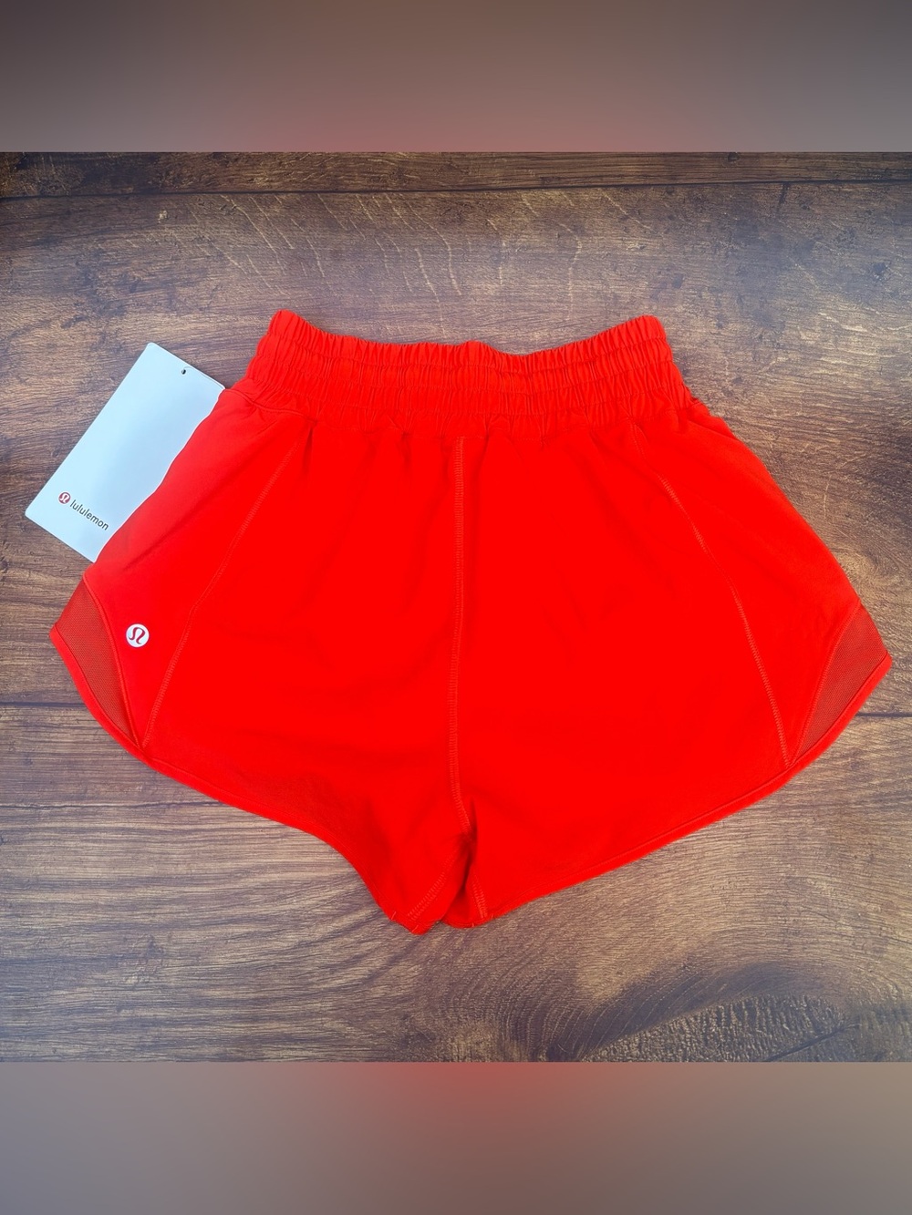 NWT Lululemon Hotty Hot High Rise Shorts 2.5" In Cherry Ember Size 4